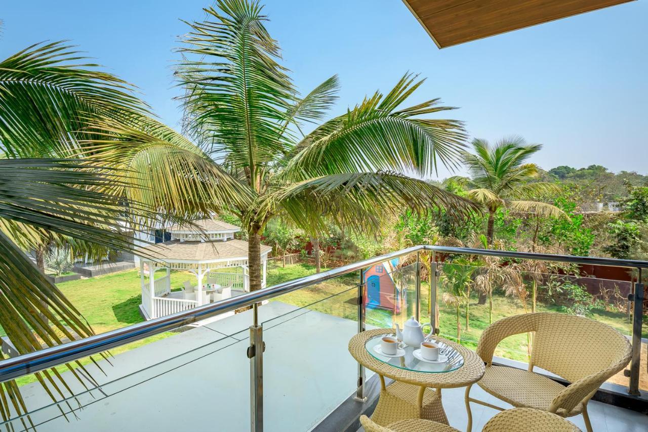 Saffronstays Palm Paradise, Kalyan Khadavli - Swimming Pool With Water Slides, Gazebo And Indoor Games Padghe Zewnętrze zdjęcie