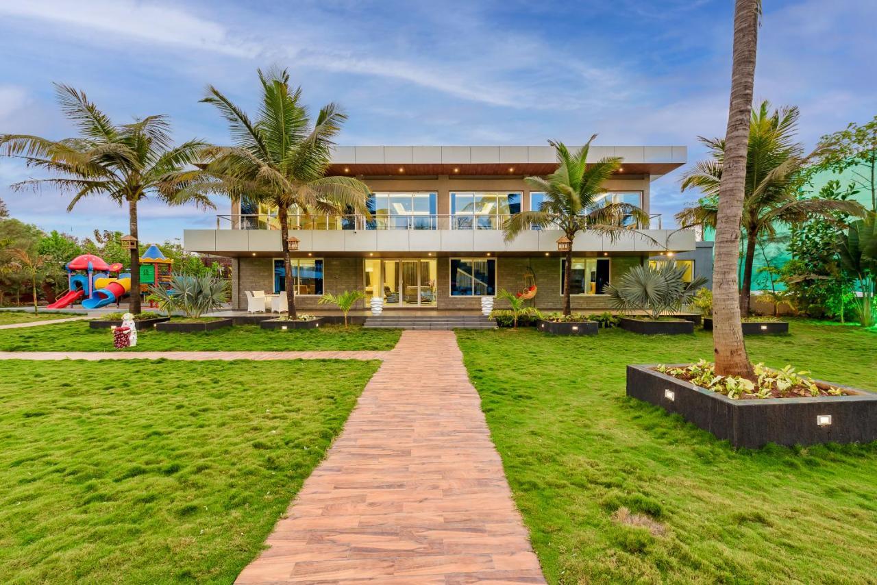 Saffronstays Palm Paradise, Kalyan Khadavli - Swimming Pool With Water Slides, Gazebo And Indoor Games Padghe Zewnętrze zdjęcie